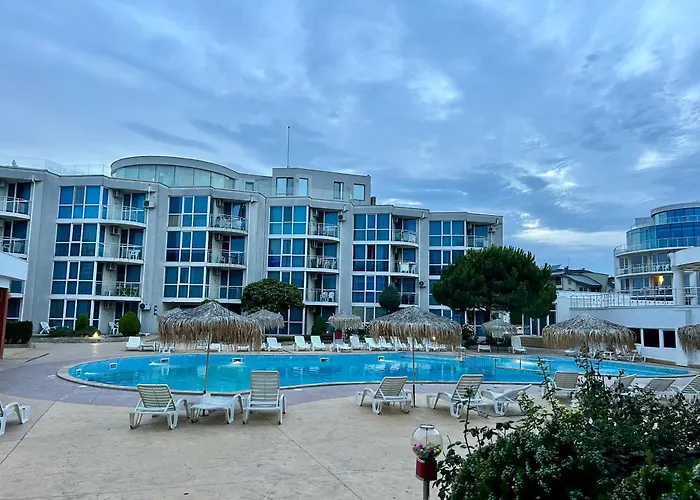 Atlantis Resort&4 Swimming Pools&spa&апартамент *