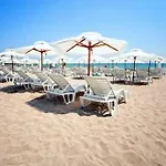 Atlantis & 4 Swimming Pools & & 아파트 *