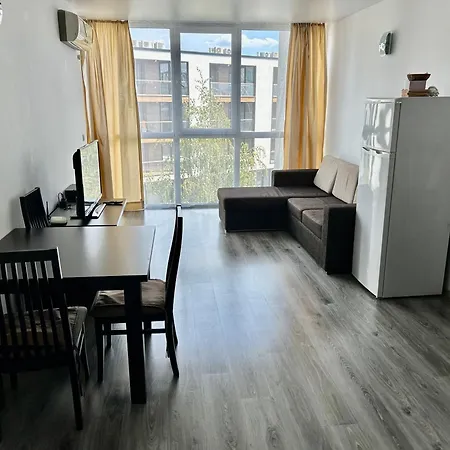 Apartment Atlantis & 4 Swimming Pools & & *